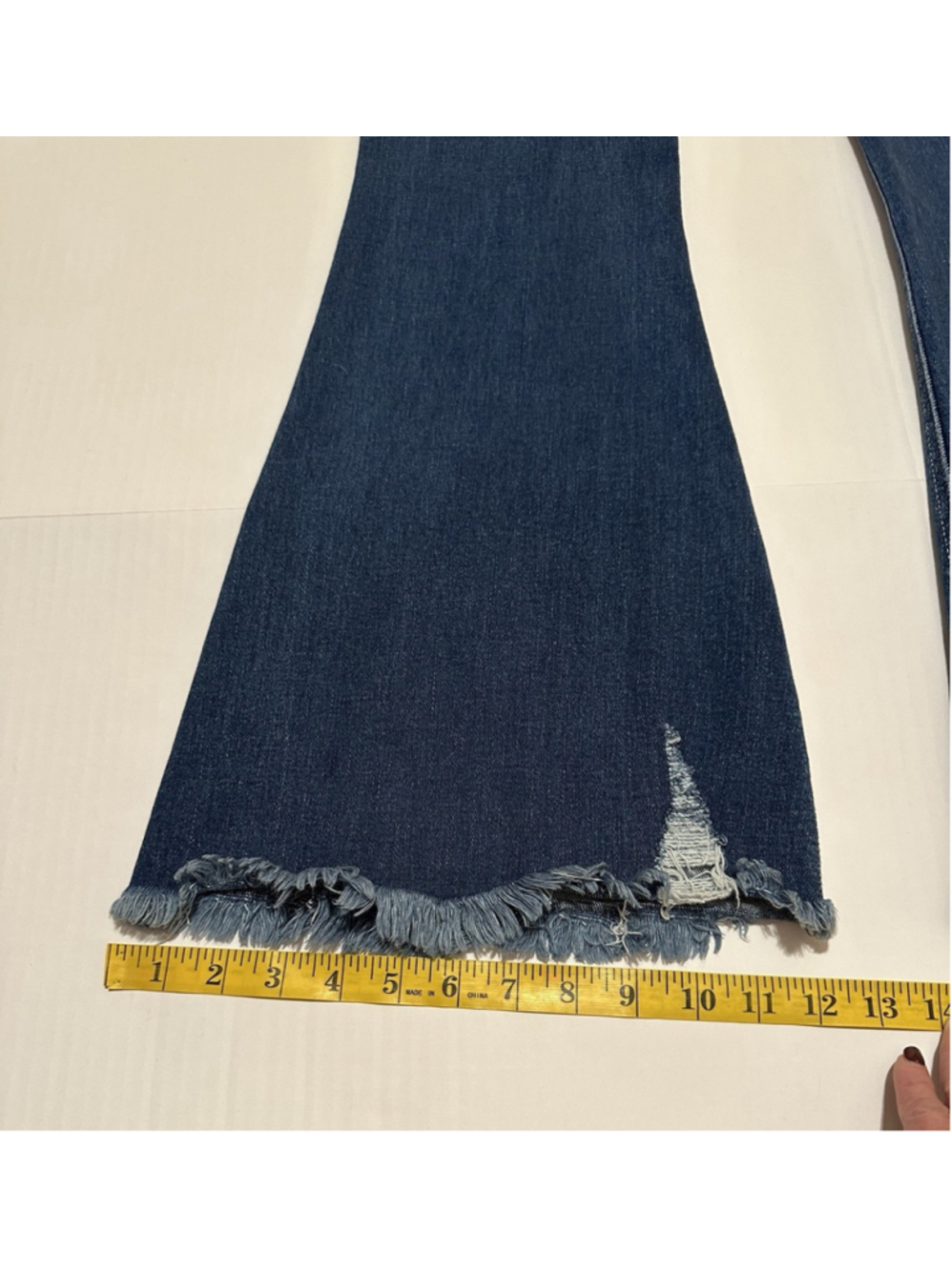 Maurices KanCan Flare Jeans Raw Hem Womens 27 Blue High Rise Denim Hippie Retro - Picture 5 of 16